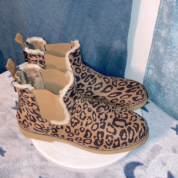 Shoes | Leopard Print Winter Boots | Poshmark